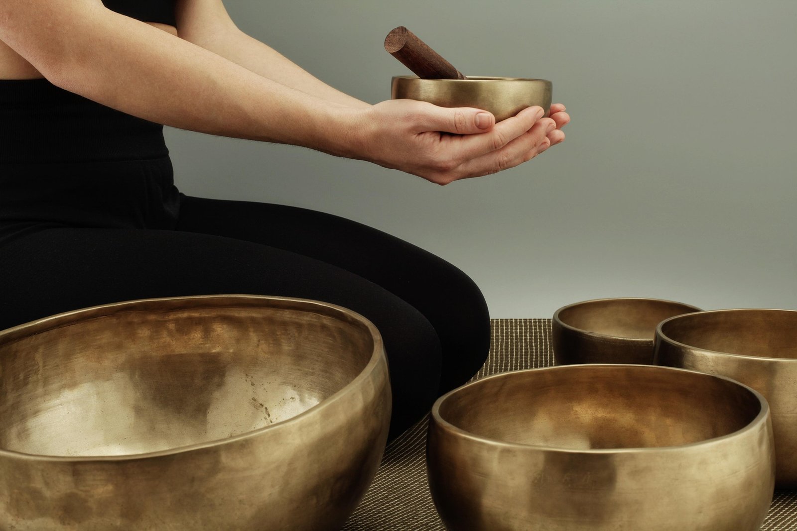 singing-bowls-4762238_1920